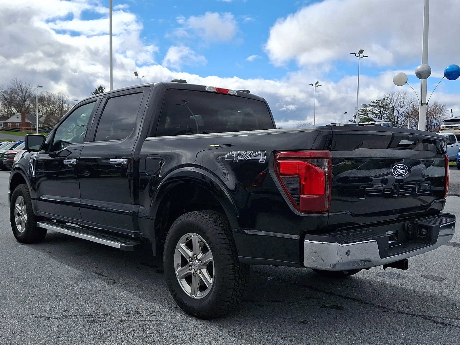 Certified 2024 Ford F150 XLT w/ Mobile Office Package image 2