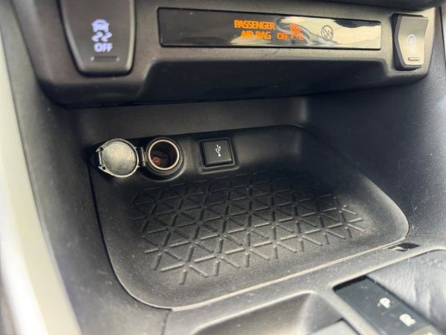 Used 2021 Toyota RAV4 XLE FWD image 23