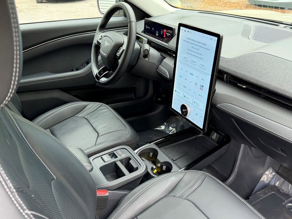 Certified 2025 Ford Mustang Mach-E Premium AWD/4WD image 12