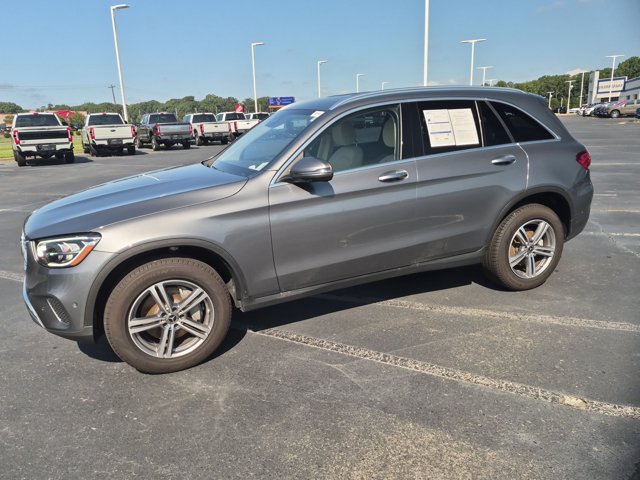 Used 2022 Mercedes-Benz GLC 300 4MATIC w/ Premium Package Lite image 8