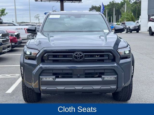 Used 2025 Toyota 4Runner SR5 AWD/4WD image 2