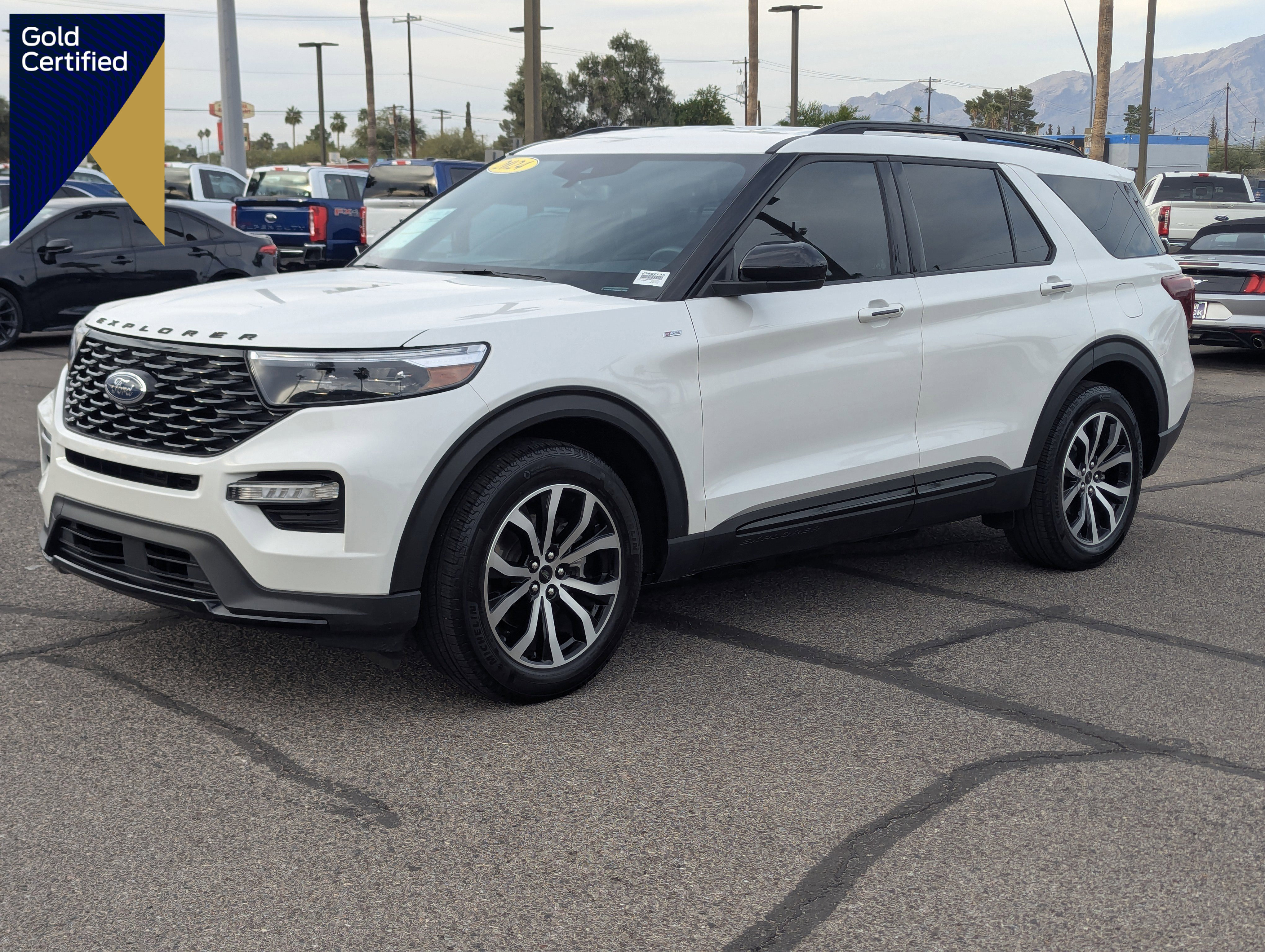 Certified 2024 Ford Explorer ST-Line w/ Class IV Trailer Tow Package