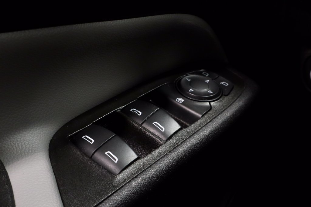 Used 2024 Chevrolet Equinox LS w/ LS Convenience Package AWD/4WD image 25