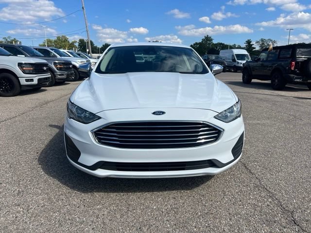 Certified 2019 Ford Fusion SE FWD image 2