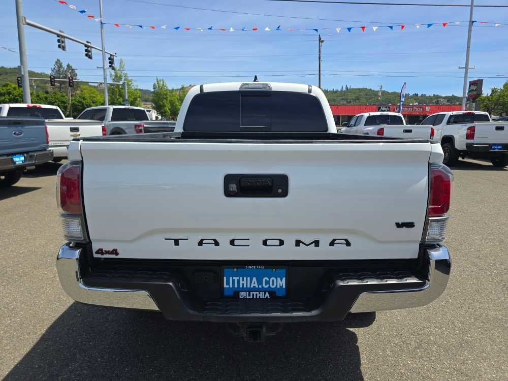 Used 2023 Toyota Tacoma TRD Off-Road AWD/4WD image 4