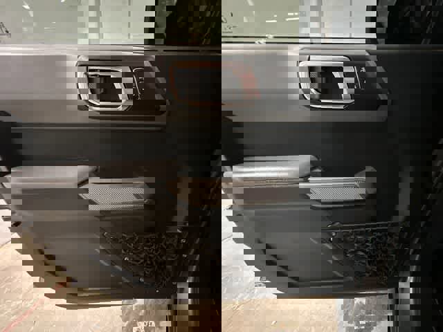 Certified 2022 Ford Bronco Black Diamond image 22