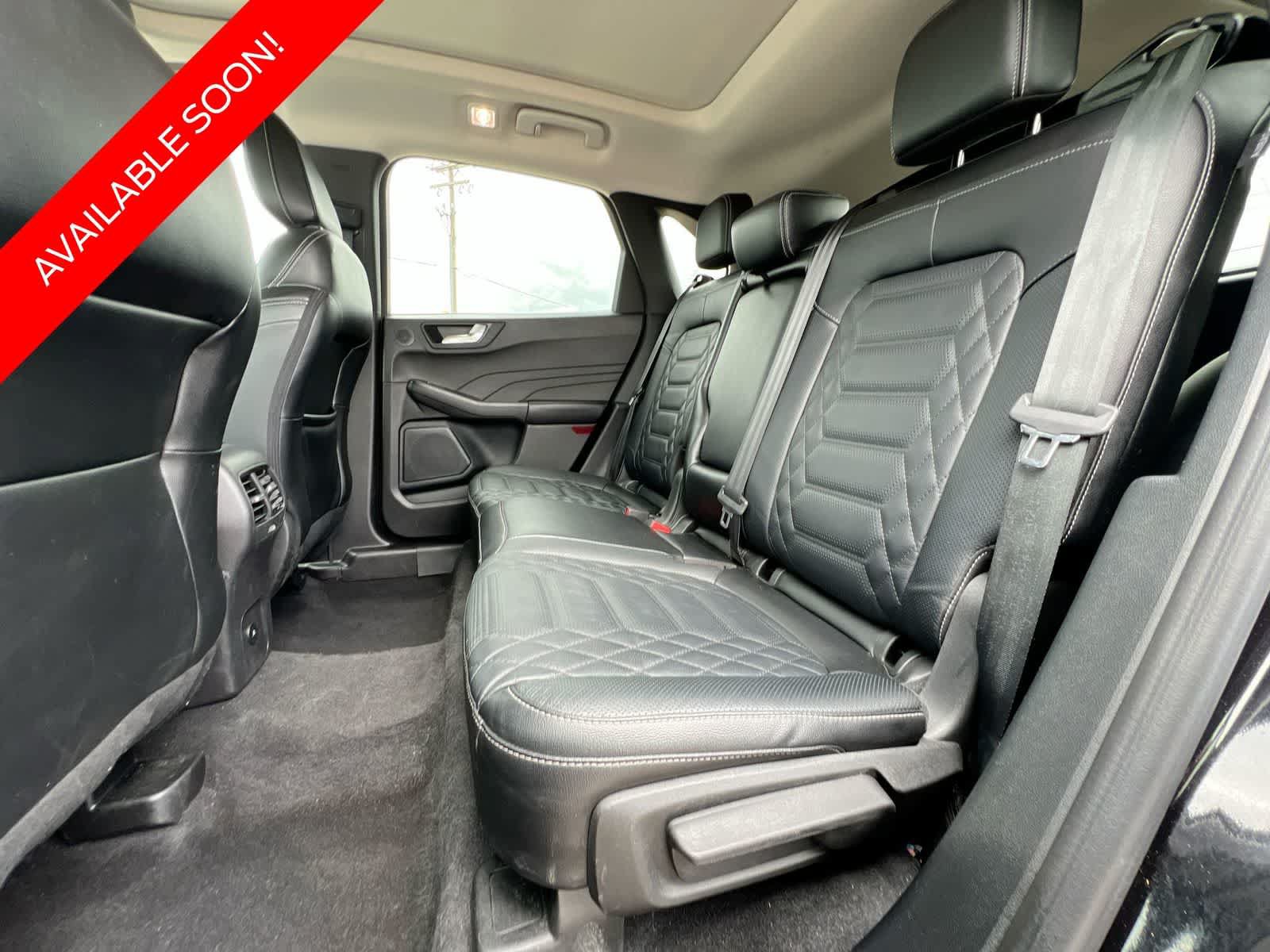Certified 2023 Ford Escape Platinum w/ Premium Technology Package AWD/4WD image 19
