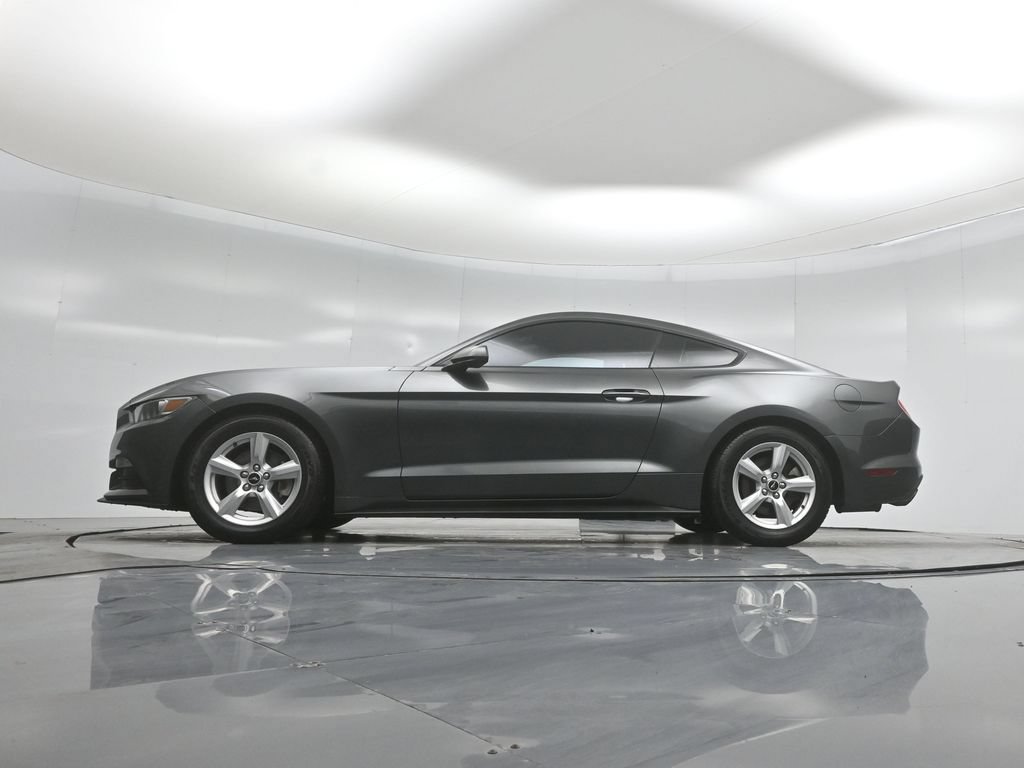 Certified 2017 Ford Mustang Coupe RWD image 48