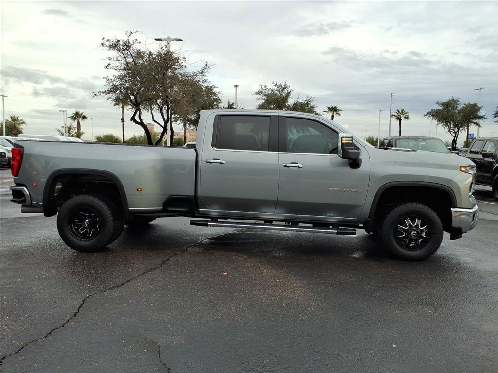 Used 2024 Chevrolet Silverado 3500 LTZ w/ LTZ Plus Package image 2