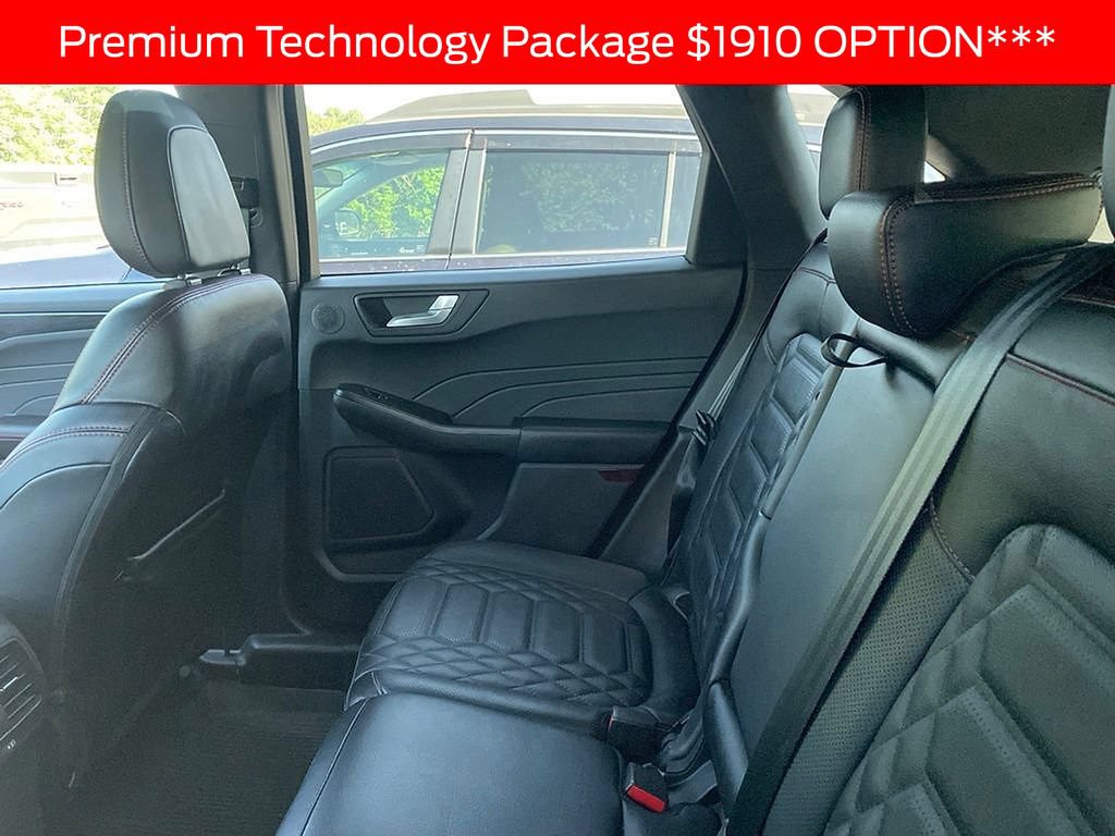 Certified 2023 Ford Escape ST-Line Elite w/ Premium Technology Package AWD/4WD image 8