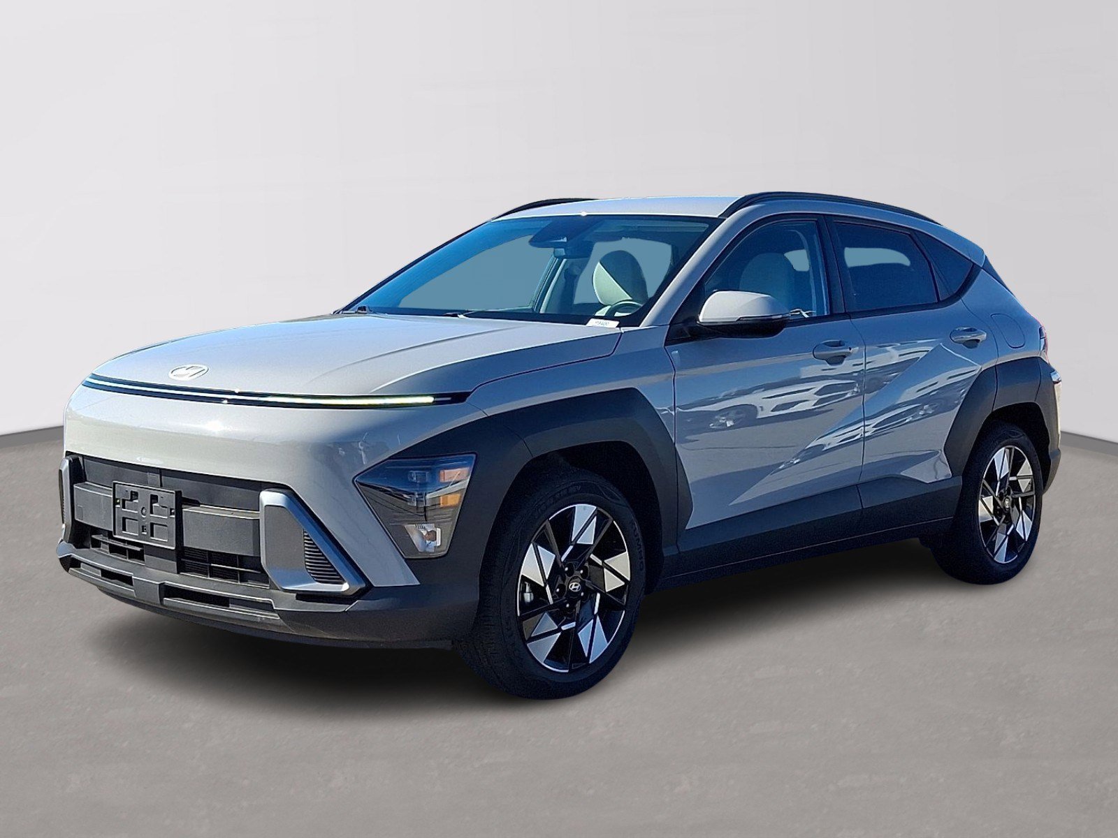 Used 2025 Hyundai Kona SEL image 3