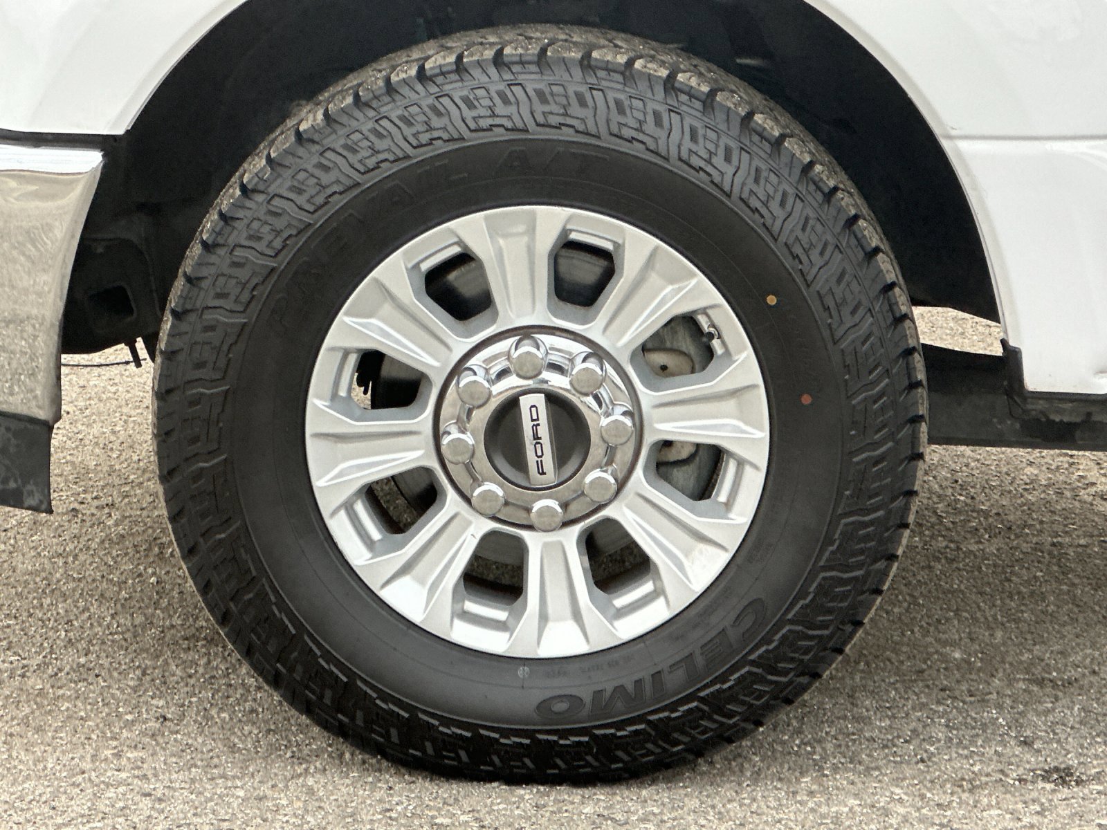 Certified 2018 Ford F350 XL w/ Power Equipment Group image 21