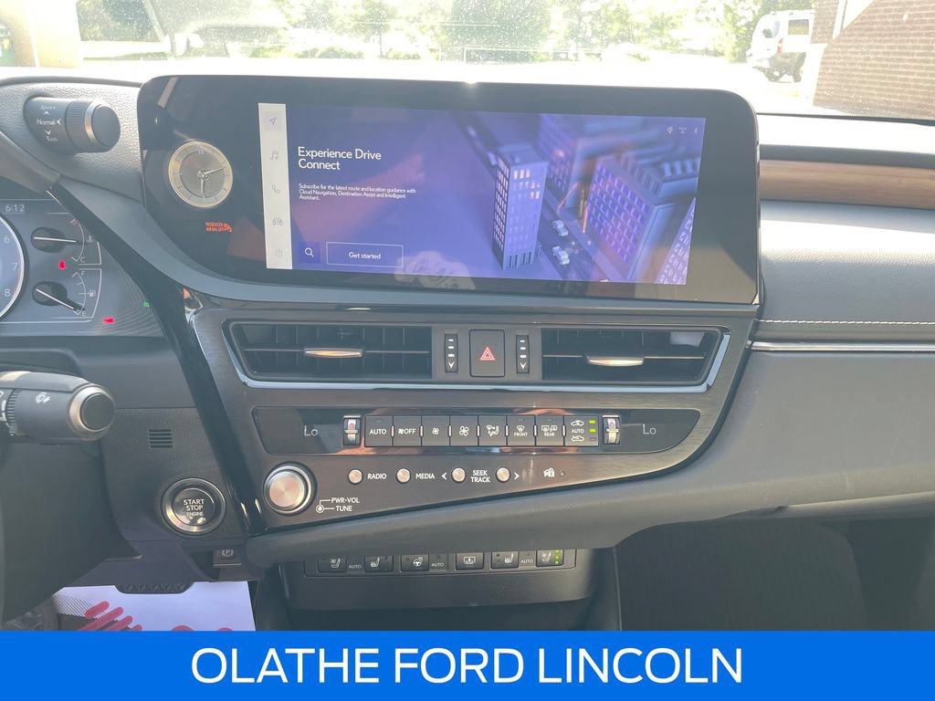 Used 2023 Lexus ES 350 w/ Accessory Package (Z2) FWD image 13
