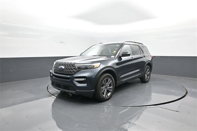 Certified 2022 Ford Explorer XLT w/ Equipment Group 202A