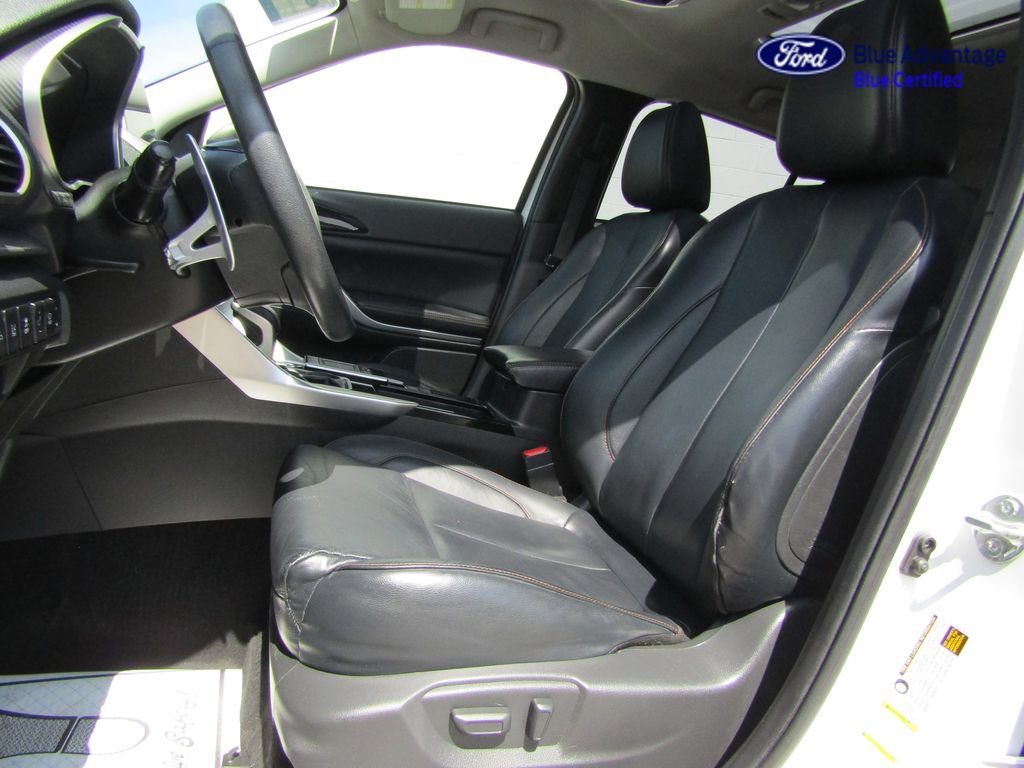 Used 2019 Mitsubishi Eclipse Cross SEL AWD/4WD image 3