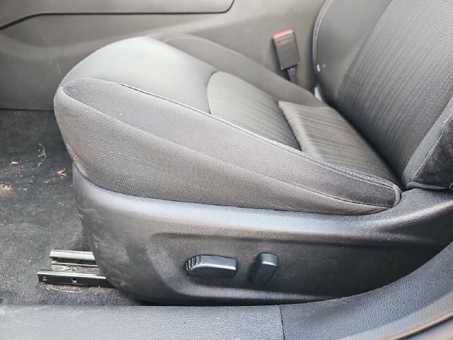 Used 2024 Nissan Altima 2.5 SV FWD image 14