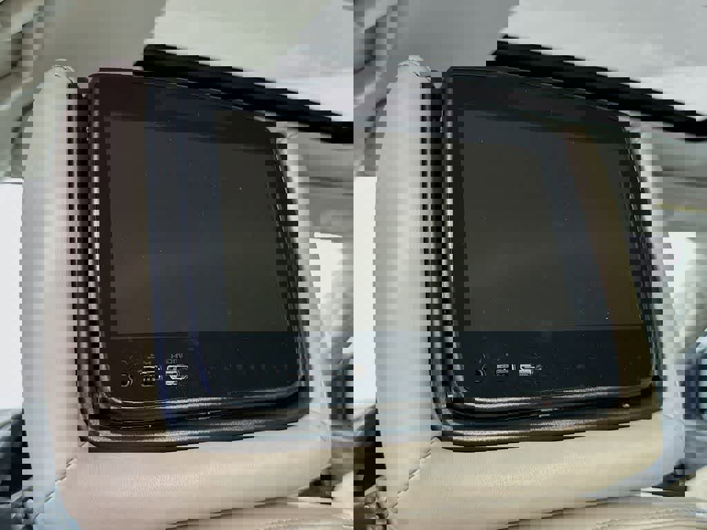 Used 2022 Nissan Armada Platinum image 33