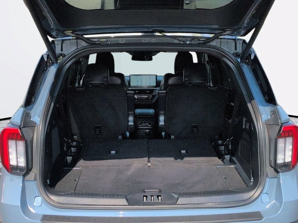 Certified 2025 Ford Explorer ST AWD/4WD image 27