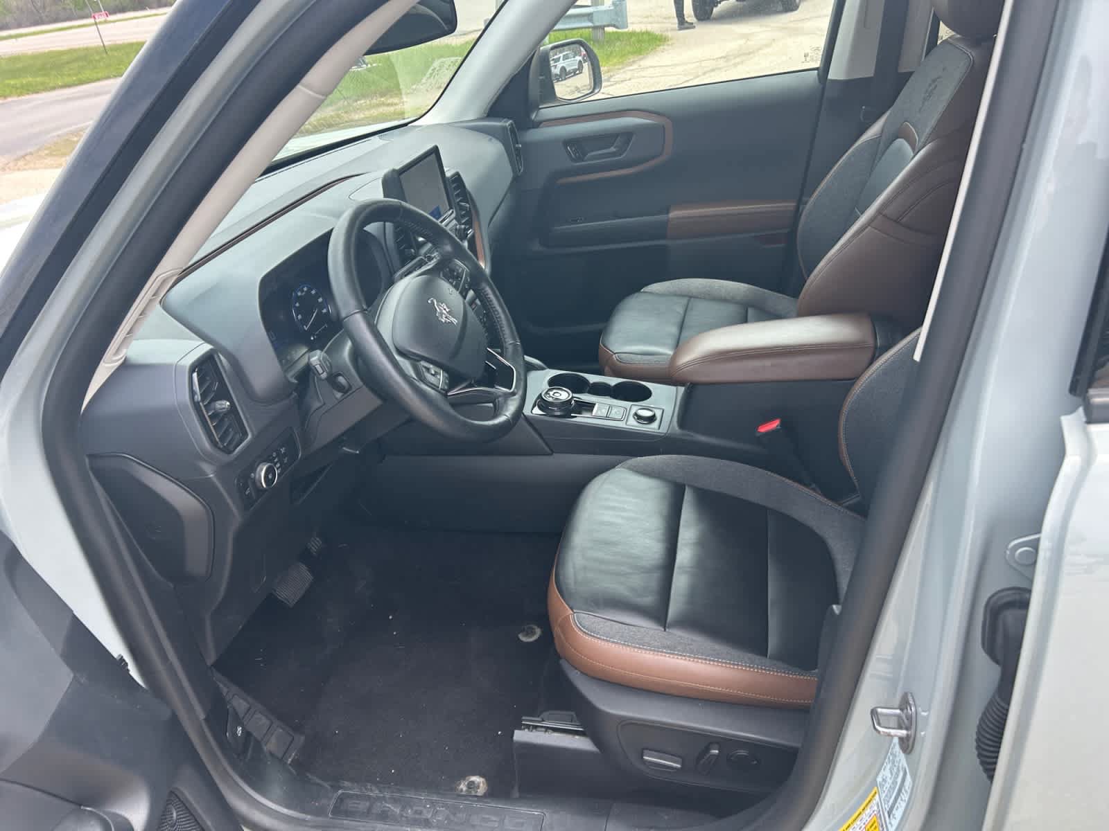 Certified 2022 Ford Bronco Sport Outer Banks AWD/4WD image 9
