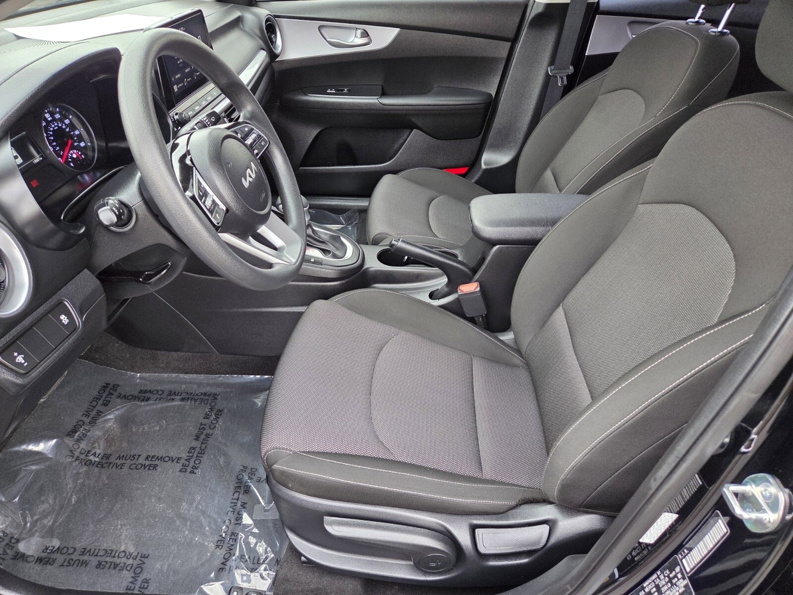 Used 2024 Kia Forte LXS image 10