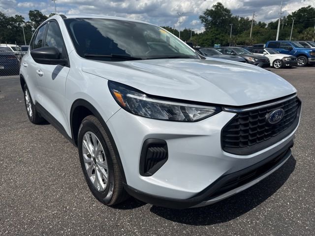 Certified 2026 Ford Escape Active FWD image 4