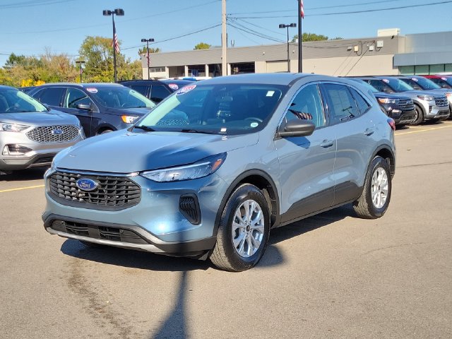 Certified 2023 Ford Escape Active AWD/4WD image 3