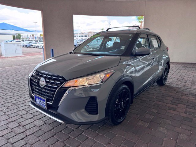 Used 2023 Nissan Kicks SV w/ Exterior Package