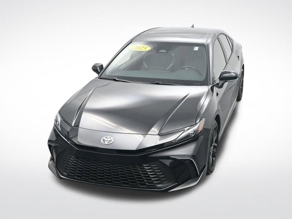 Used 2025 Toyota Camry SE w/ Convenience Package FWD image 24