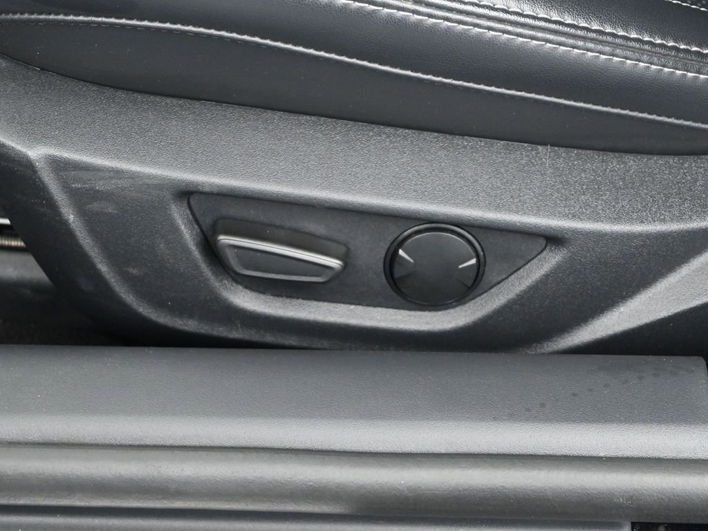 Certified 2025 Ford Mustang Premium image 12