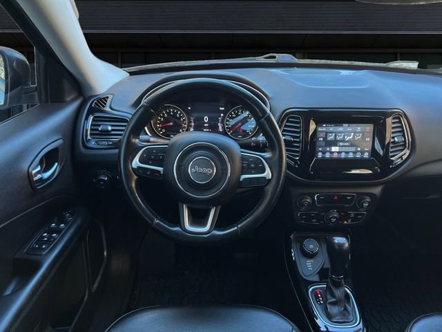 Used 2019 Jeep Compass Latitude AWD/4WD image 12