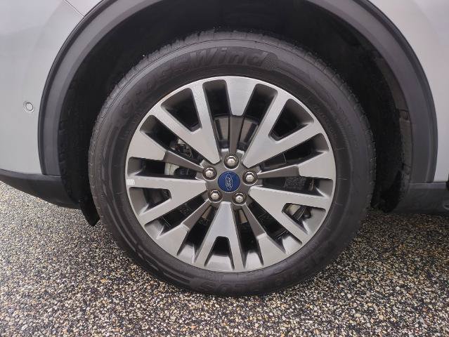 Certified 2020 Ford Escape Titanium AWD/4WD image 18