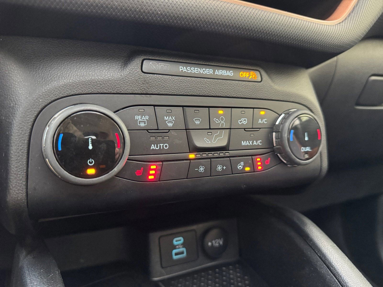 Certified 2022 Ford Bronco Sport Outer Banks w/ Tech Package image 27