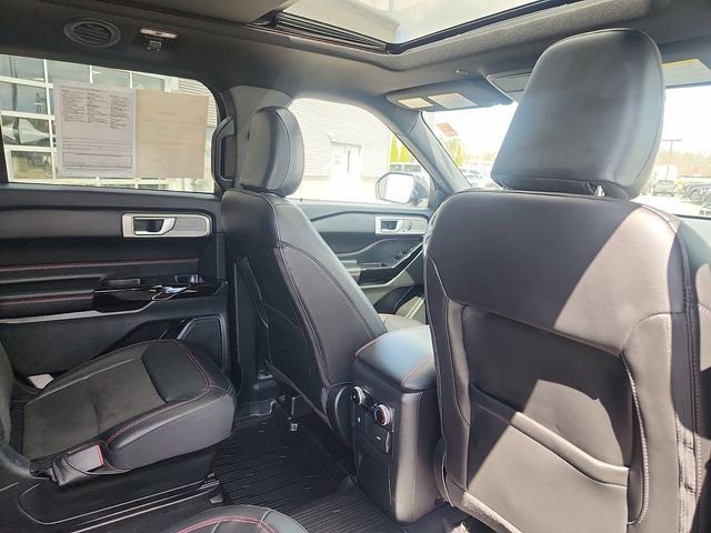 Certified 2023 Ford Explorer ST-Line w/ Class IV Trailer Tow Package AWD/4WD image 29