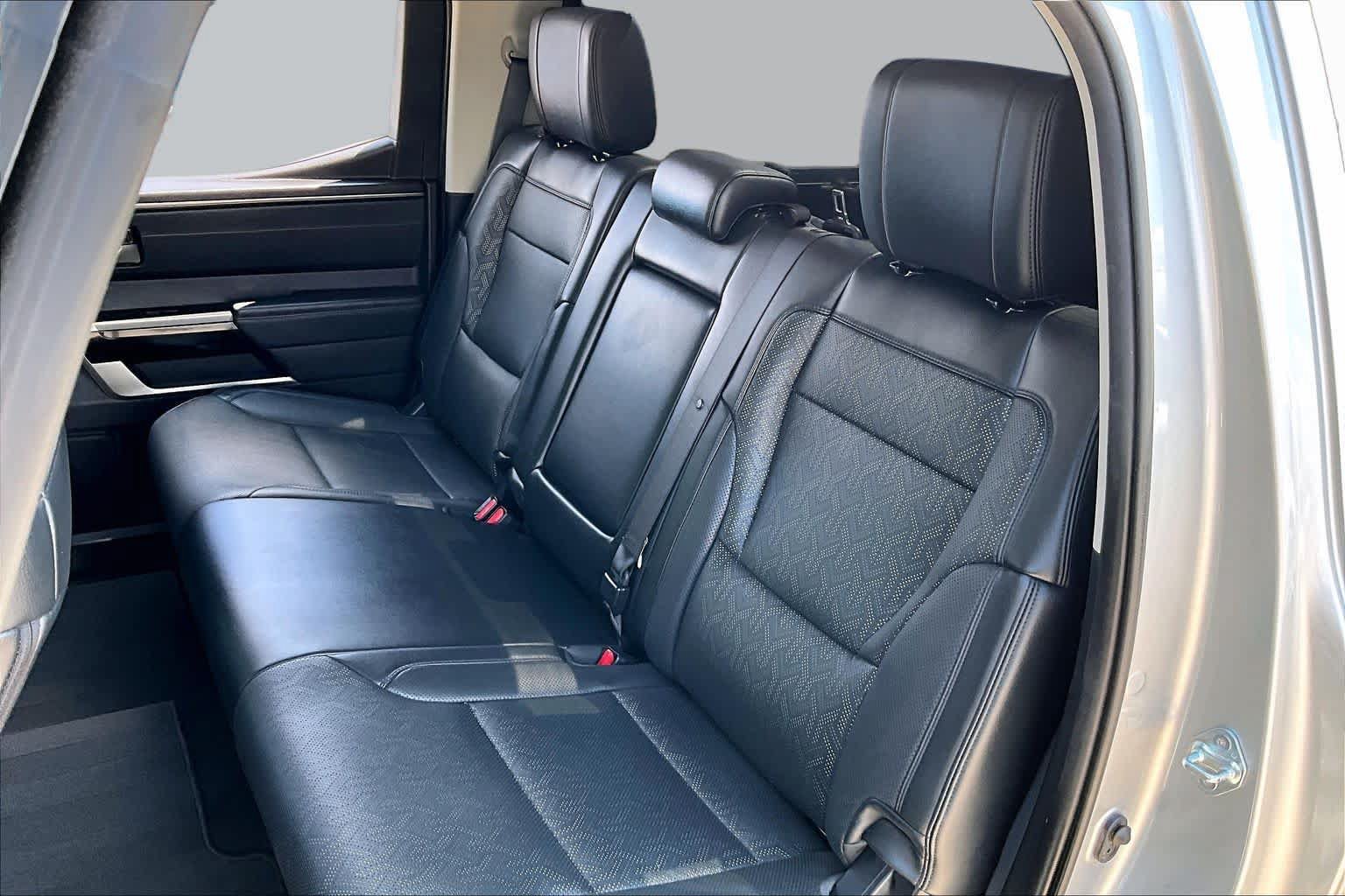 Used 2024 Toyota Tundra Limited w/ Power Package AWD/4WD image 18