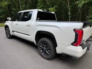 Used 2024 Toyota Tundra Platinum AWD/4WD image 2