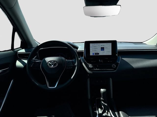 Used 2024 Toyota Corolla Cross XLE w/ Convenience Package AWD/4WD image 23