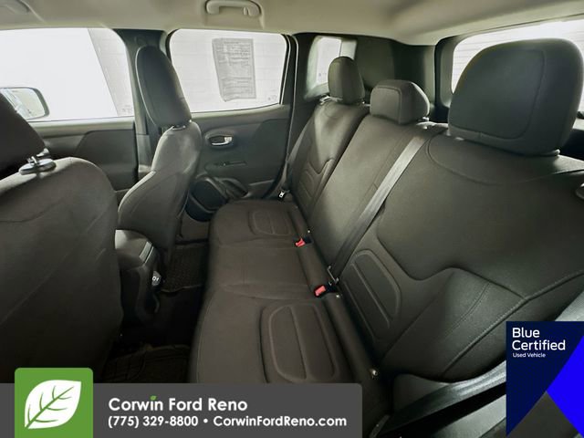 Used 2019 Jeep Renegade Latitude AWD/4WD image 25