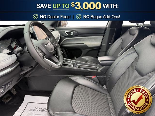 Used 2024 Jeep Compass Latitude AWD/4WD image 14