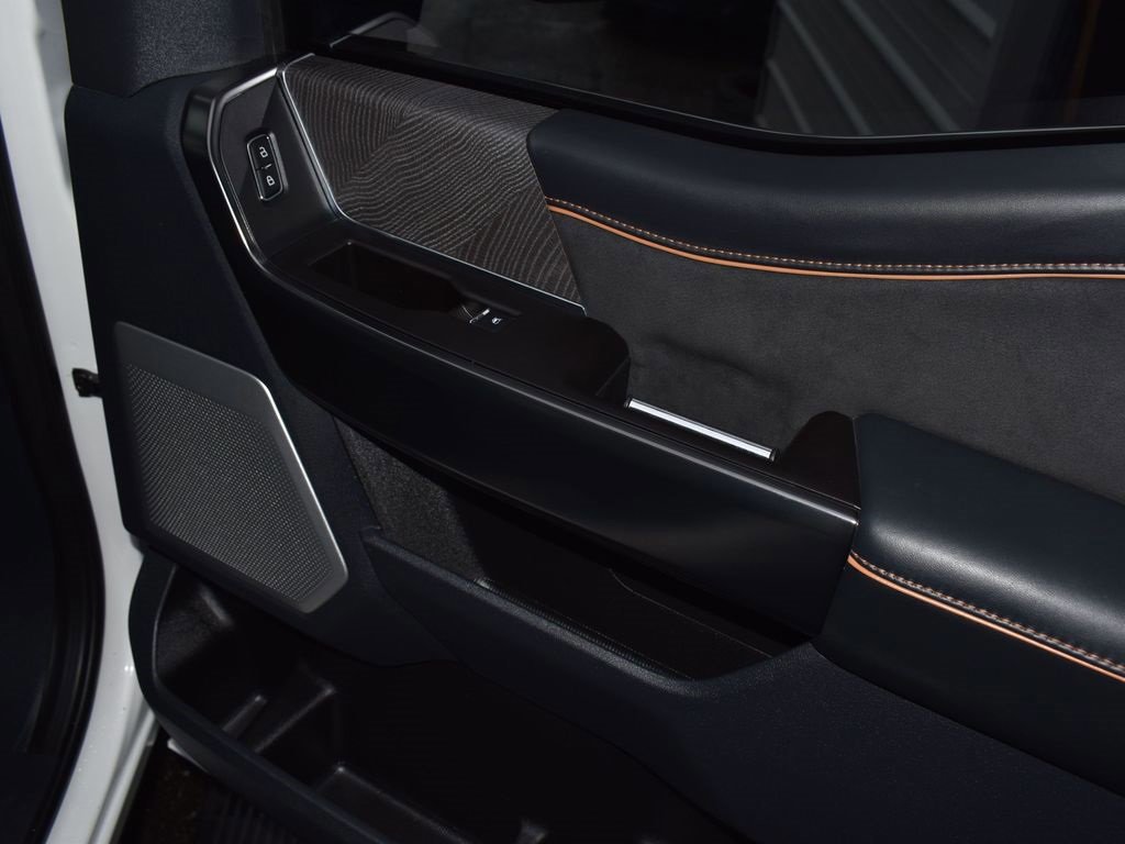 Certified 2024 Ford F350 Platinum w/ FX4 Off-Road Package image 53