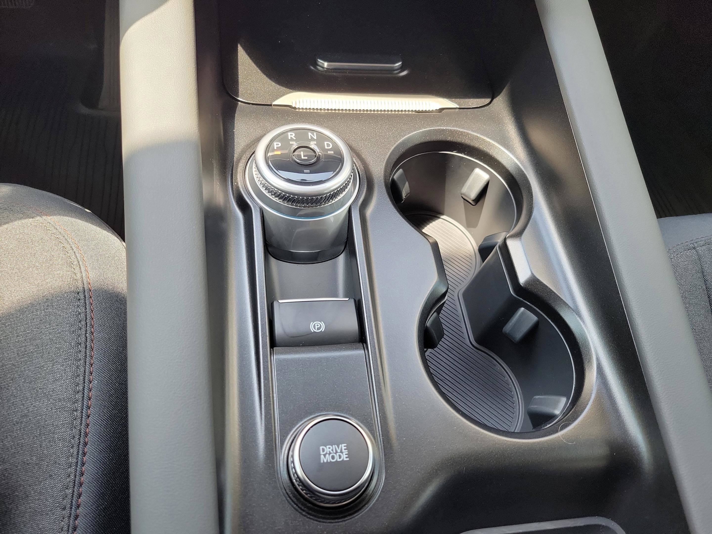 Certified 2025 Ford Explorer Active AWD/4WD image 8