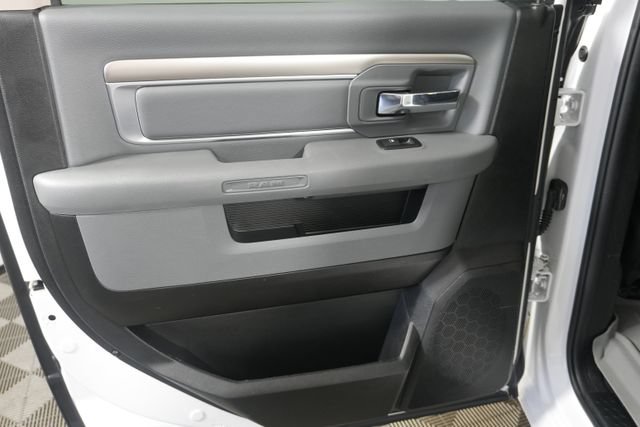 Used 2019 RAM 1500 Warlock AWD/4WD image 31