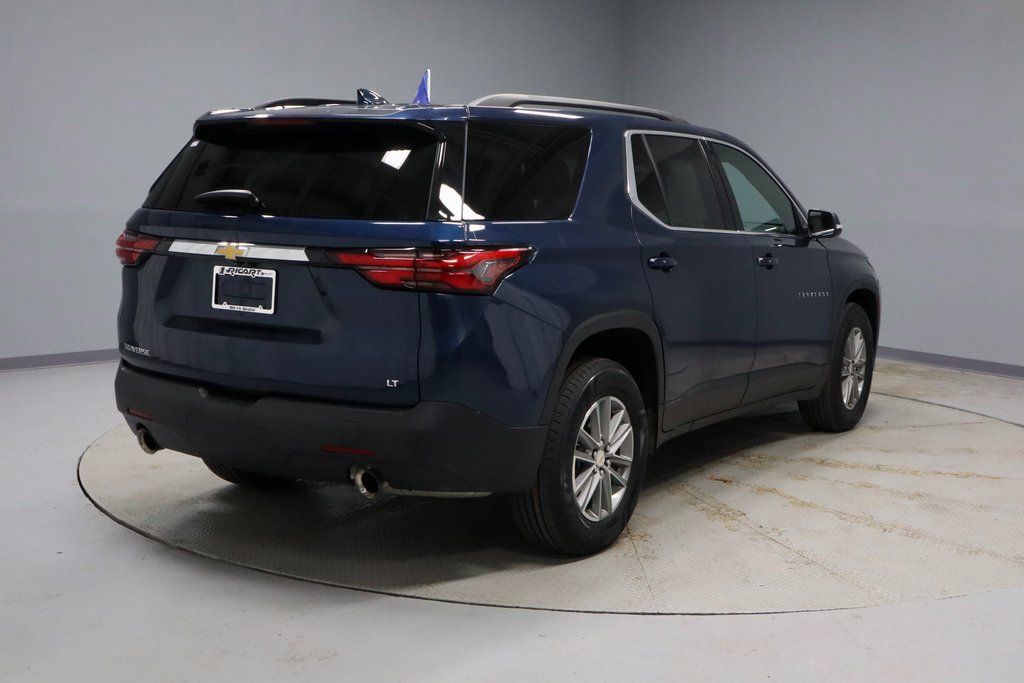 Used 2023 Chevrolet Traverse LT image 10