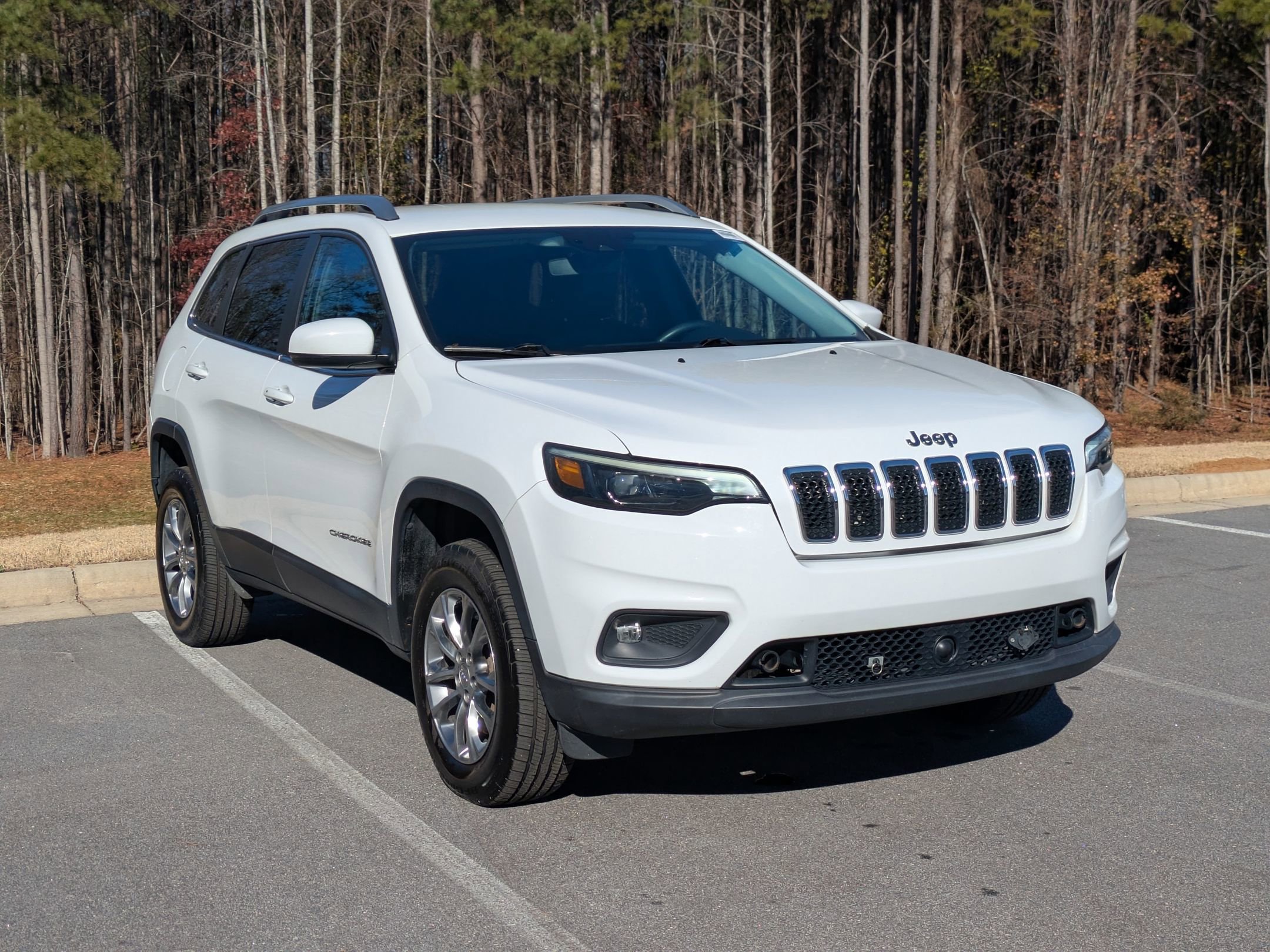 Used 2021 Jeep Cherokee Latitude Lux w/ Trailer Tow Group image 2