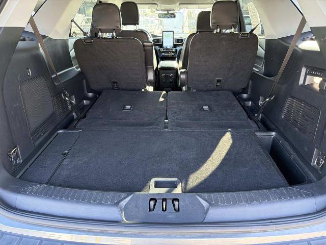 Certified 2022 Ford Explorer Limited w/ Limited Technology Package image 8