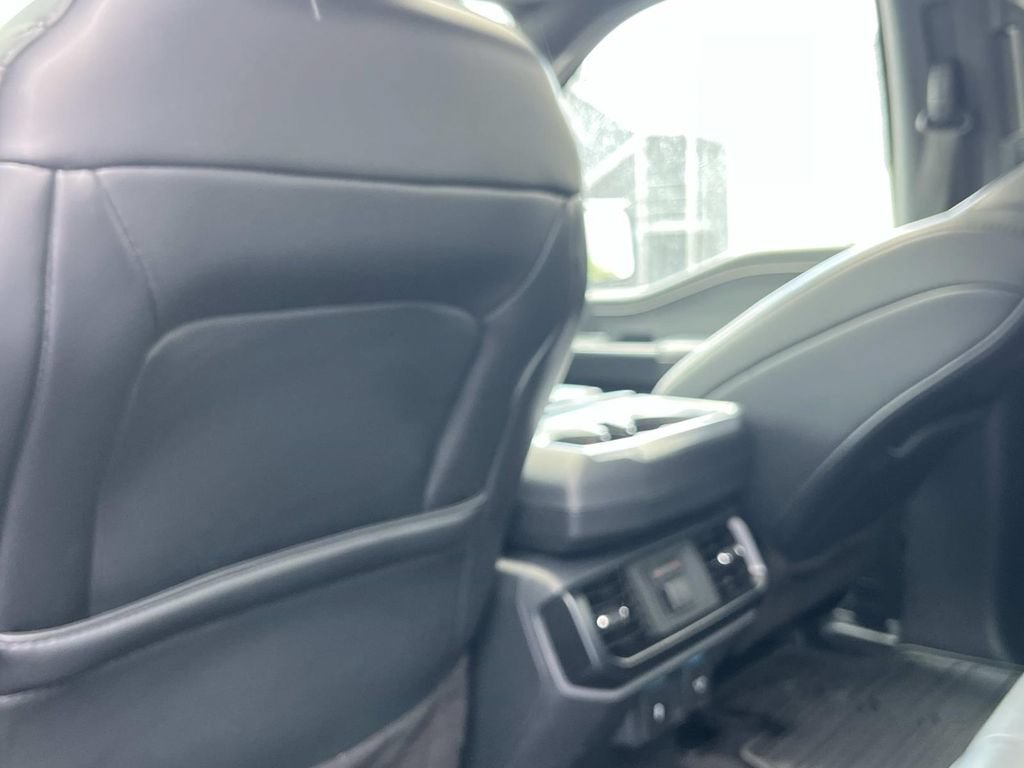 Certified 2023 Ford F150 Raptor w/ Raptor Carbon Fiber Package AWD/4WD image 24