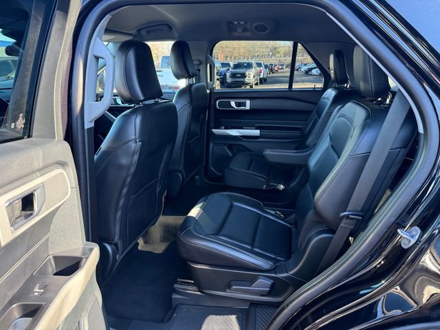 Certified 2023 Ford Explorer XLT w/ Equipment Group 202A image 14