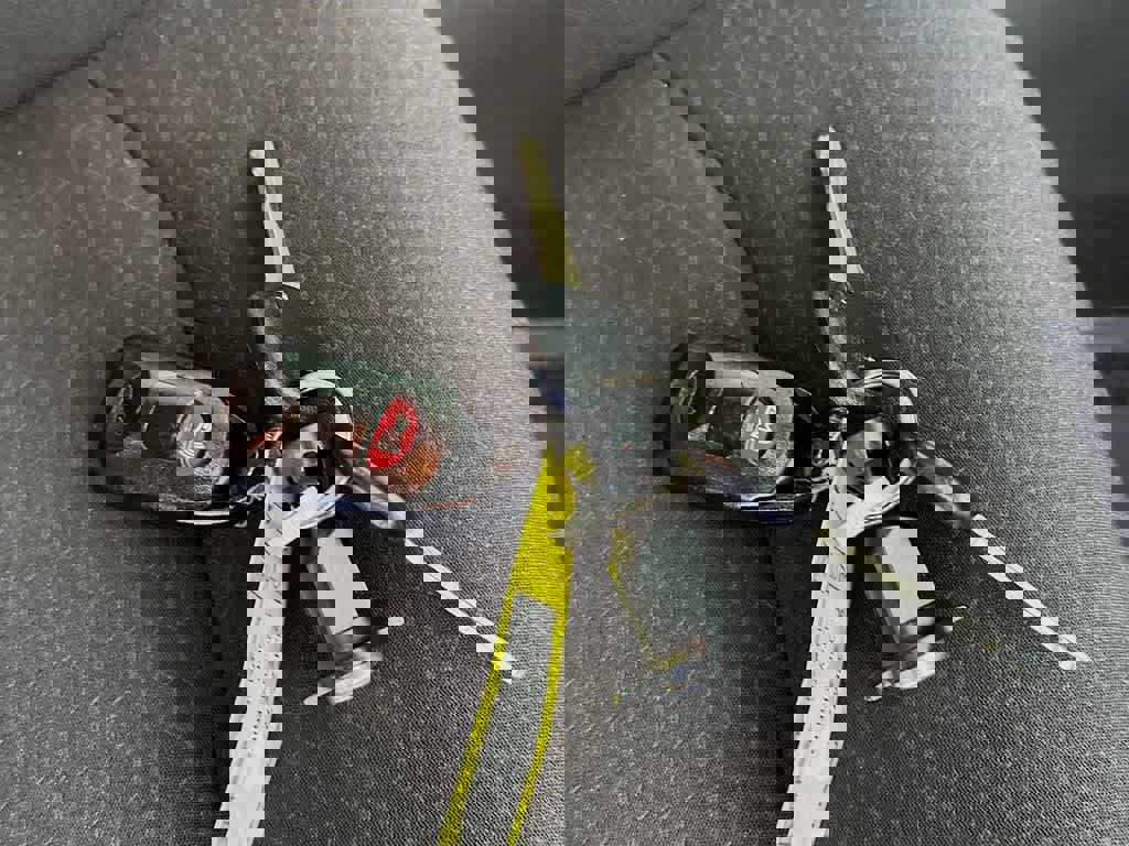 Used 2020 Hyundai Elantra SE w/ Cargo Package (C1) image 24