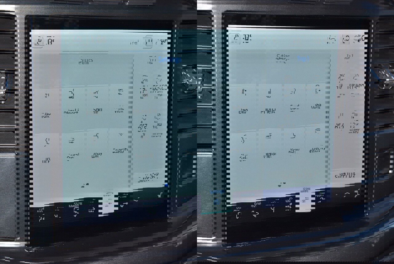 Certified 2022 Ford F150 XLT w/ Equipment Group 302A High image 27