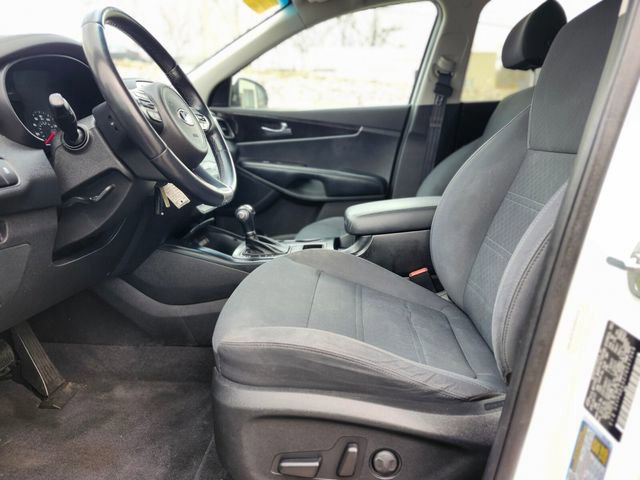 Used 2018 Kia Sorento LX image 18