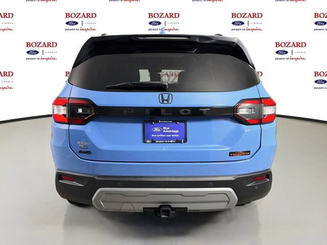 Used 2024 Honda Pilot TrailSport image 7